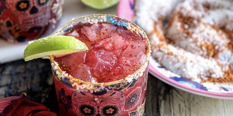 Chile-Pomegranate Margaritas for Dia de Los Muertos
